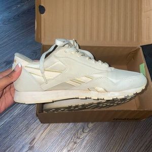 Reebok Classic Women’s Size 8.5